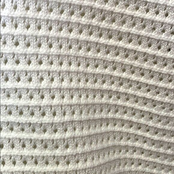 CHAUS WHITE WOVEN TOP - Picture 2 of 5